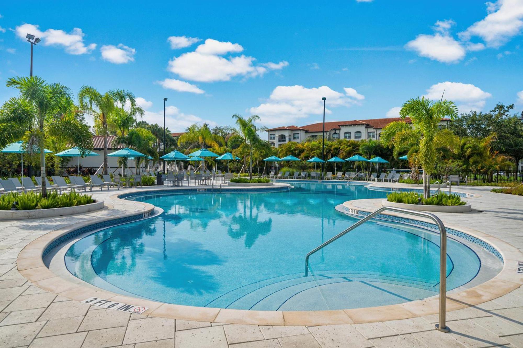 Beautiful Condo W Private Balcony Near Universal Orlando Dış mekan fotoğraf